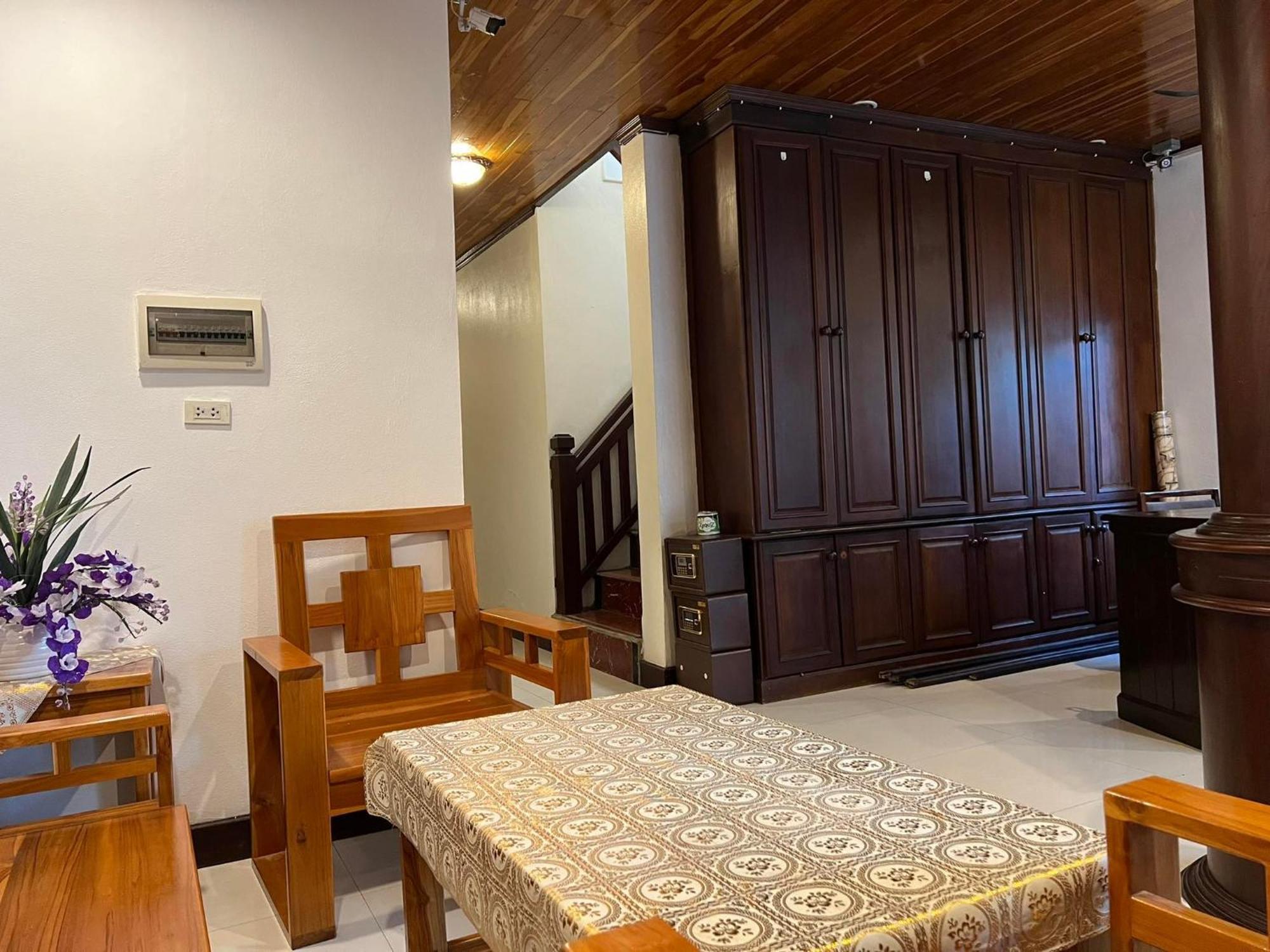 לואנג פרבאנג Jasmine Place House מראה חיצוני תמונה
